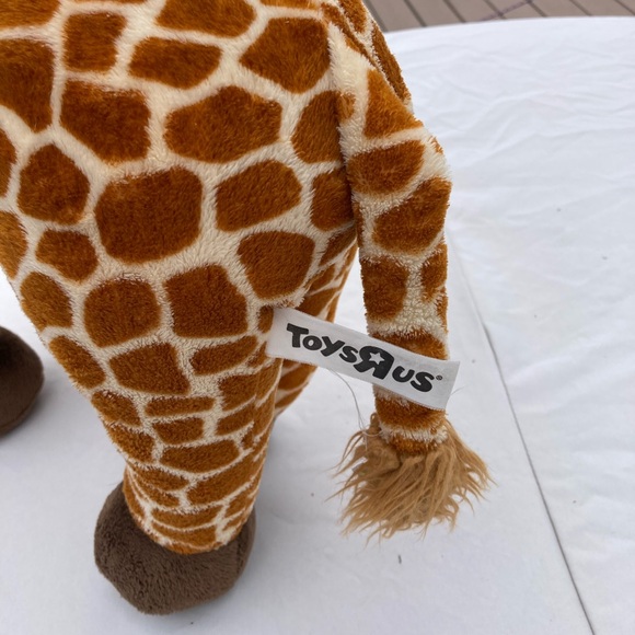 Geoffrey The Giraffe Plush Stuffed Animal 21" Toys R Us poseable - Picture 4 of 5